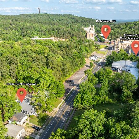 Cedar Blossom Bungalow Is A Cozy Getaway With A 5 Minute Walk To Downtown! Hot Springs Esterno foto